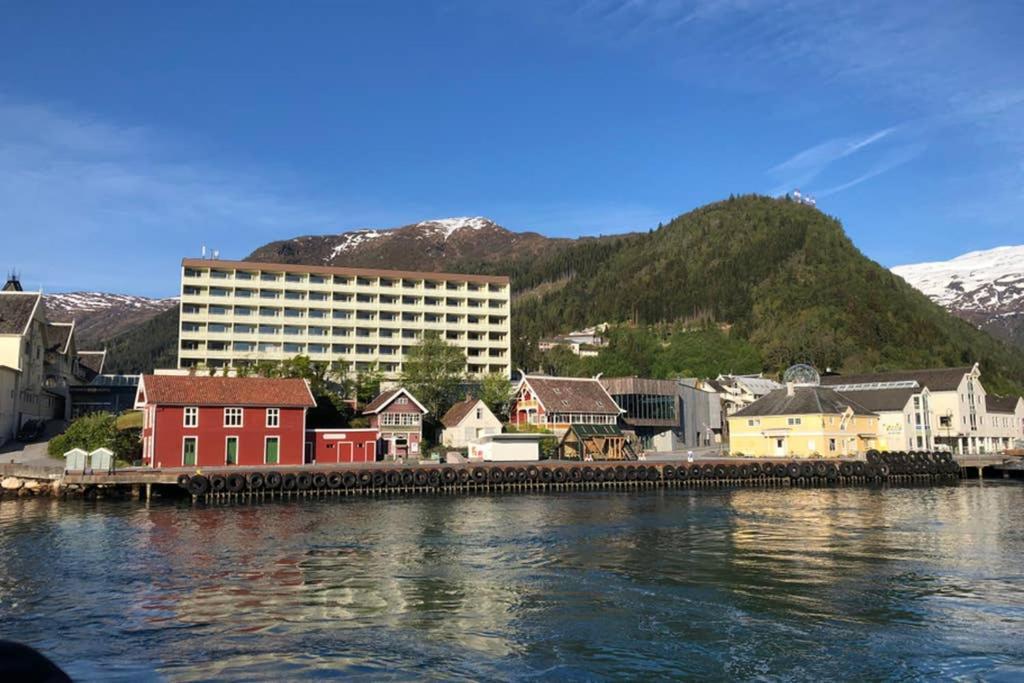 Balestrand Fjordapartments Holmen 19A Zewnętrze zdjęcie