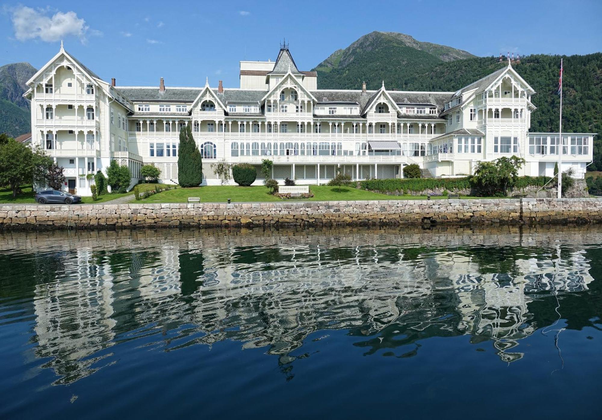 Balestrand Fjordapartments Holmen 19A Zewnętrze zdjęcie